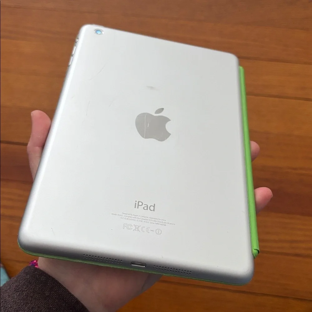 iPad Mini (1st gen) white 16GB